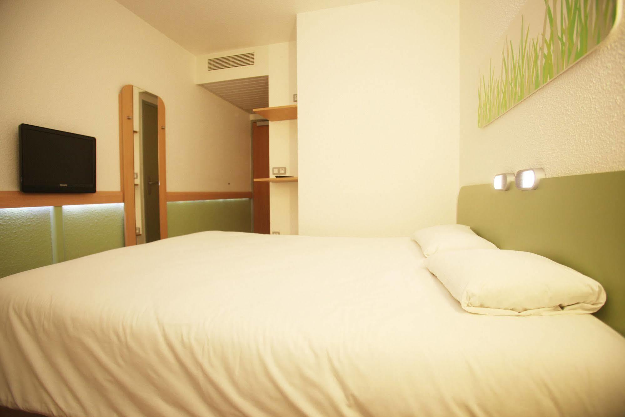 Ibis Budget Nantes Sainte Luce - Hotel Renove Exterior photo
